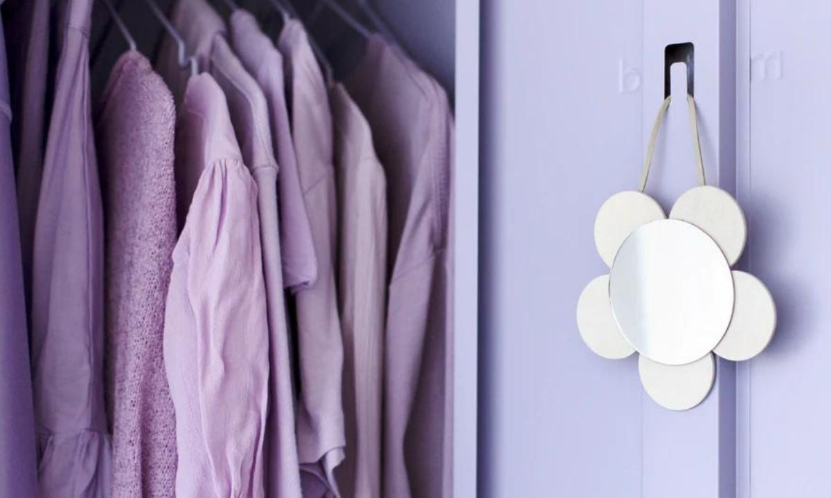make your own - daisy mirror