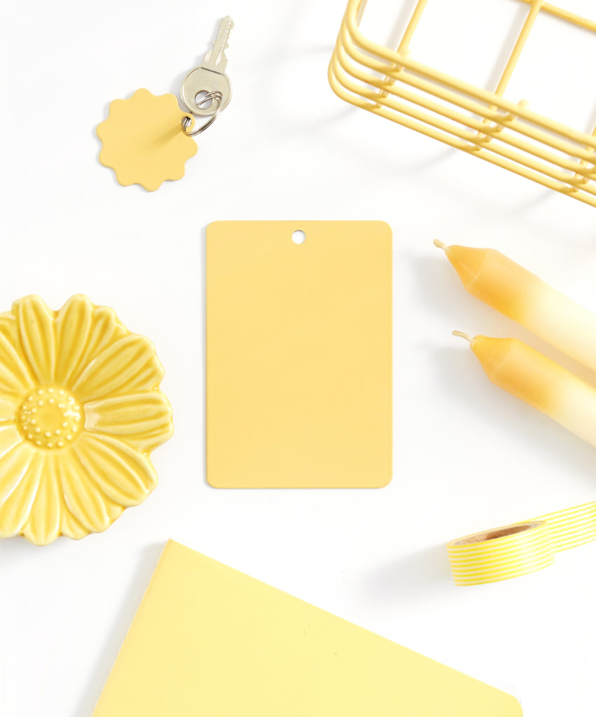 Colour Swatch in Butter