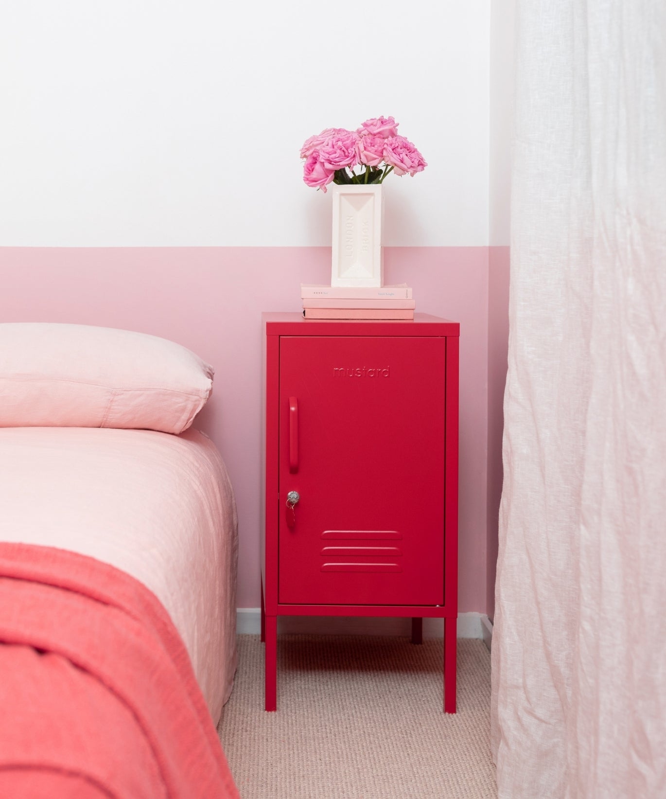The Shorty in Poppy