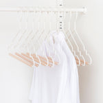 Adult Top Hangers in Kreide