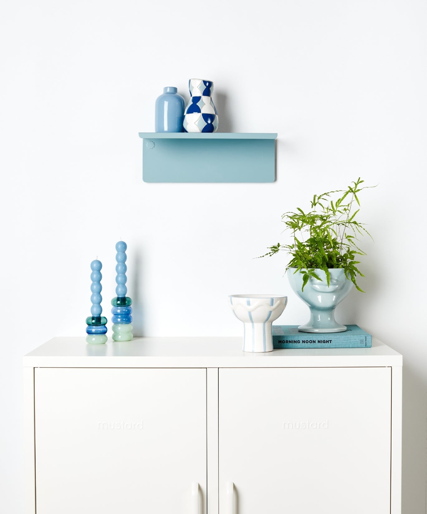 Der Ledge im Ozean - Klein