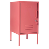 Der Shorty in Berry to the Left