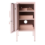 Der Shorty in Blush to the Left