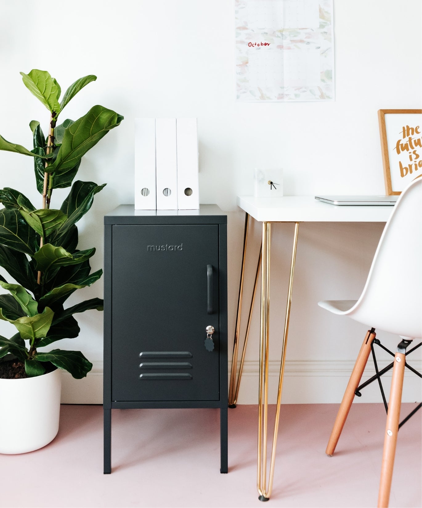 Der Shorty in Slate to the Left