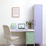 The Skinny in Flieder