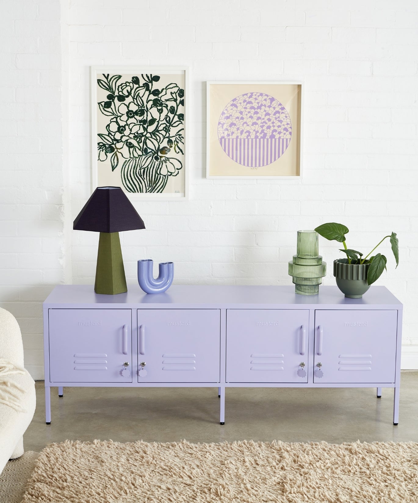 Der Standard in Flieder