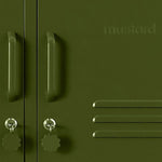 Der Standard in Olive