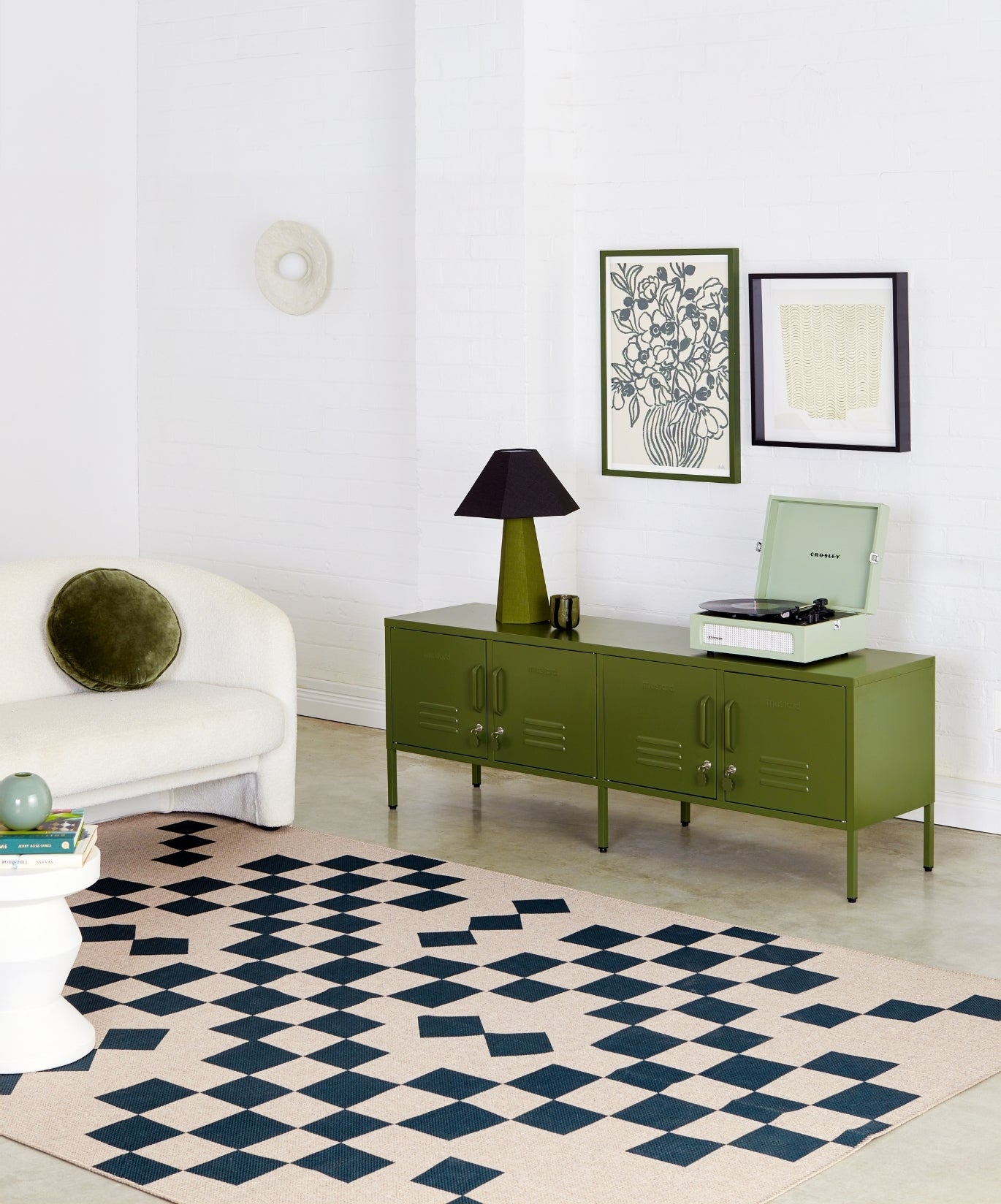 Der Standard in Olive