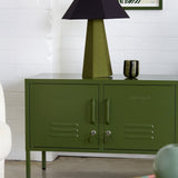 Der Standard in Olive