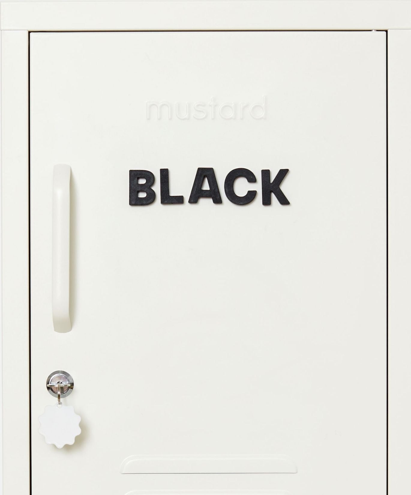 Alphabet-Magnete in Schwarz von Wordbits