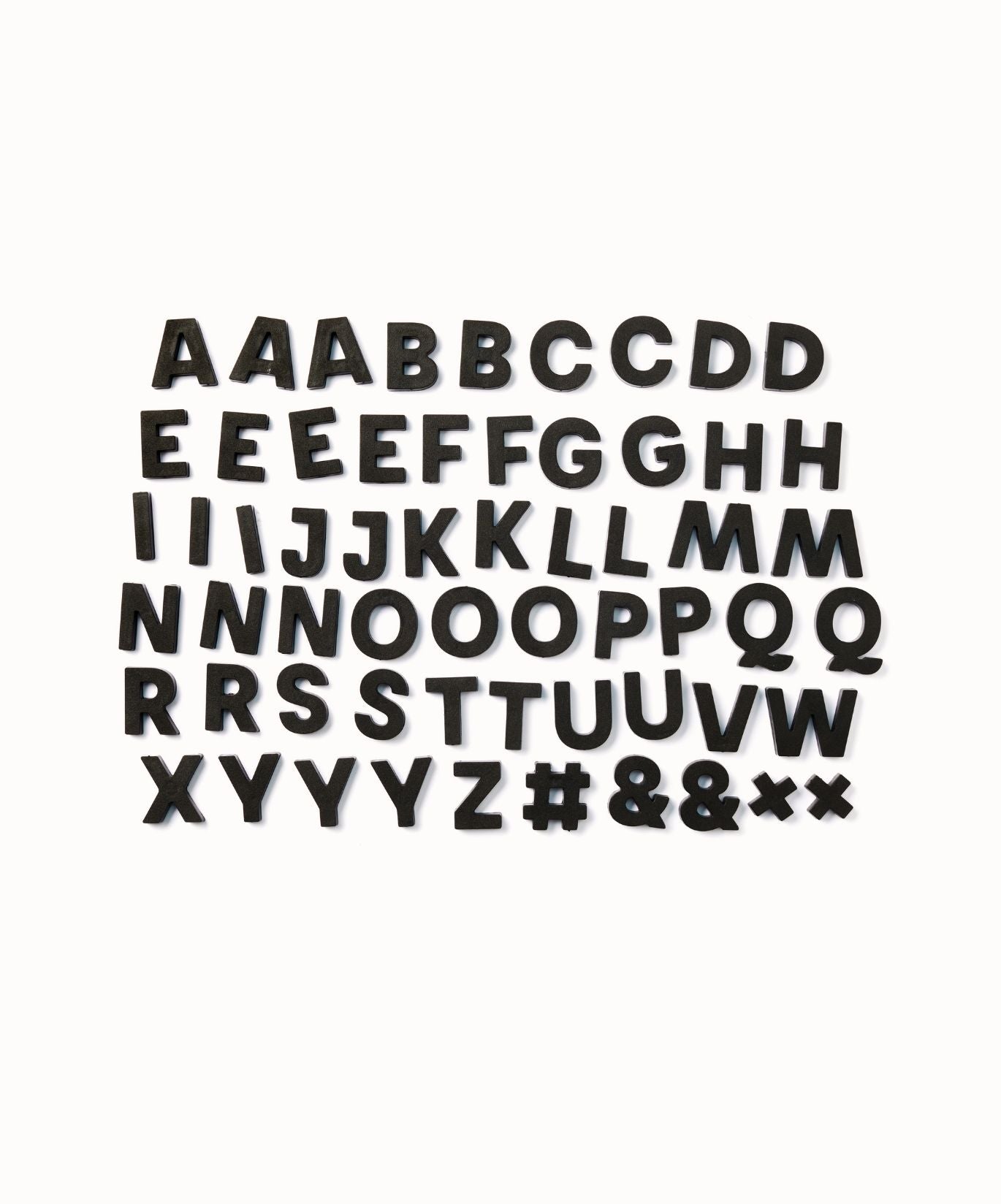Alphabet-Magnete in Schwarz von Wordbits