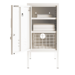 Le Shorty dans Chalk to the Left