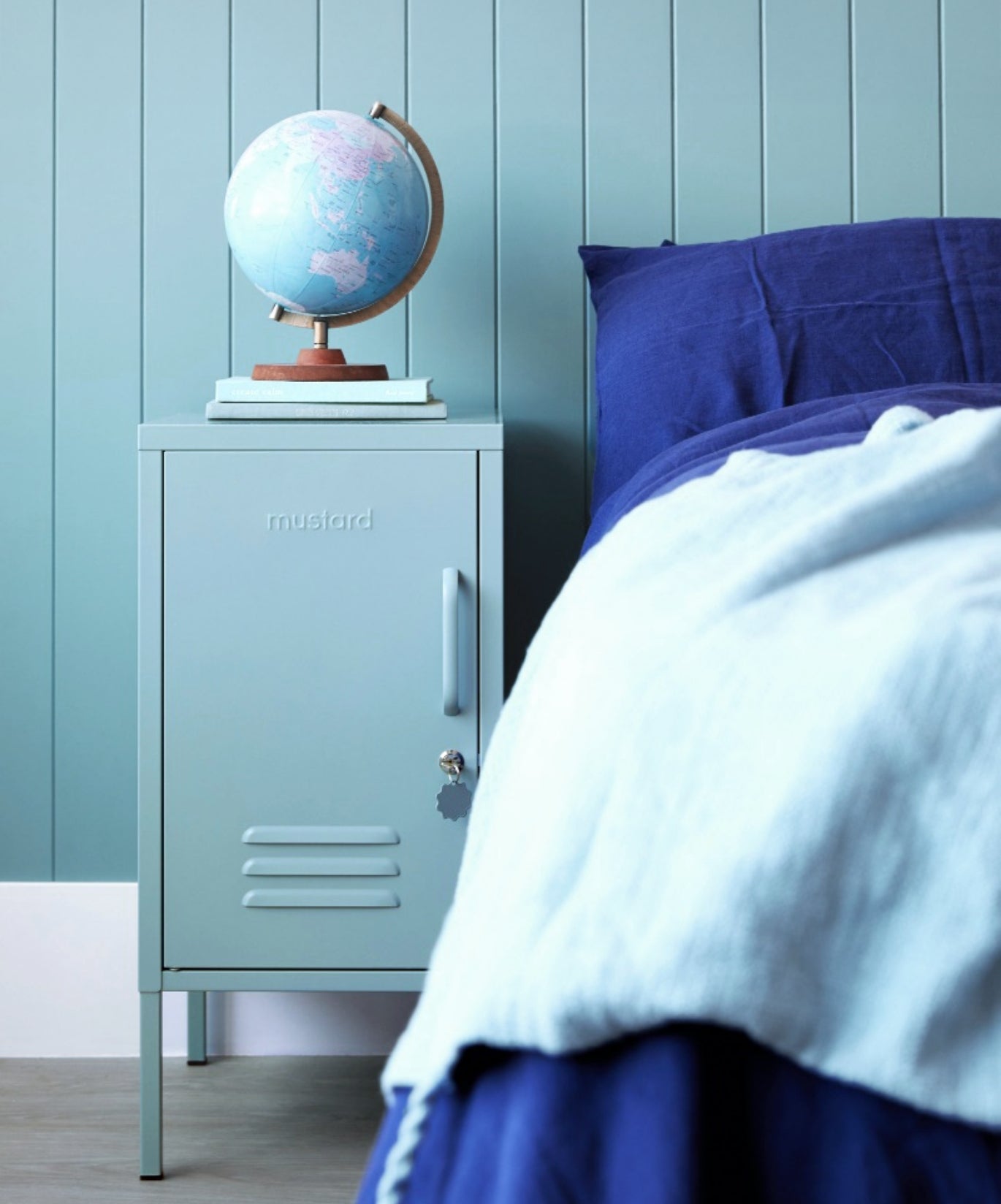 Le Shorty dans Ocean to the Left