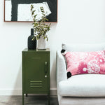 Le Shorty dans Olive to the Left