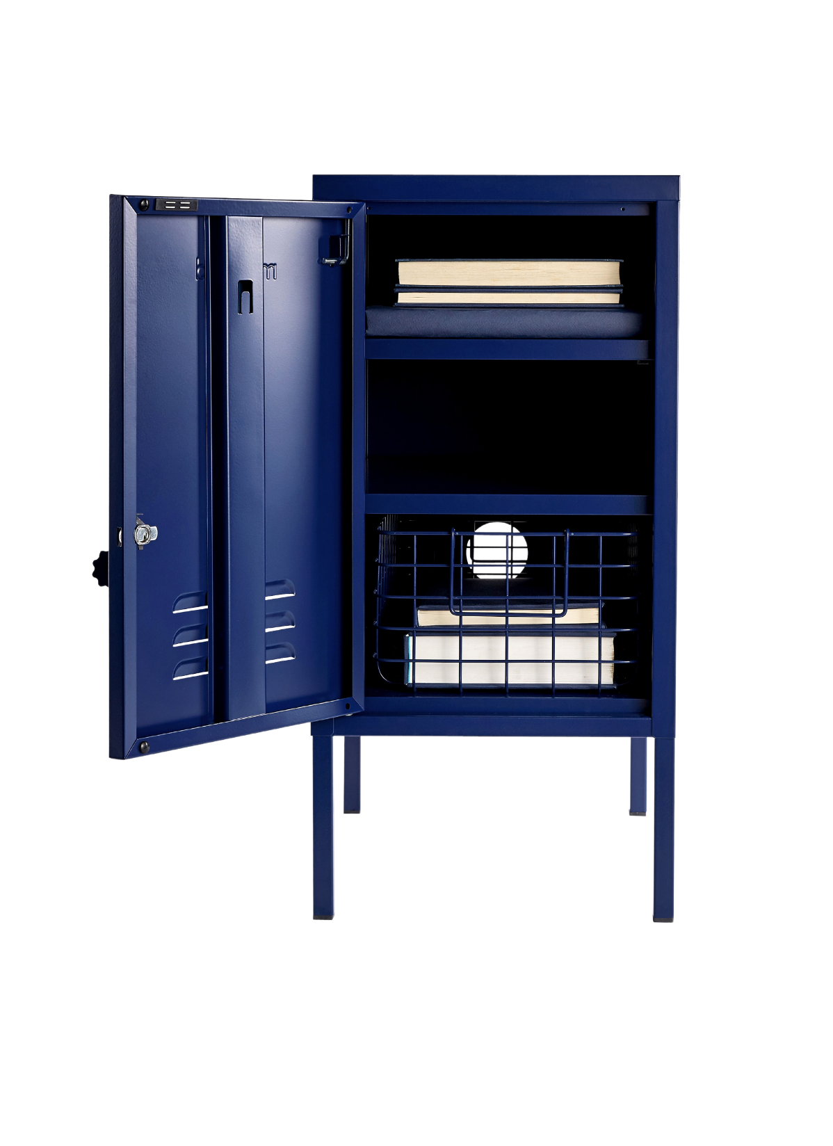 Le Shorty dans Navy to the Left