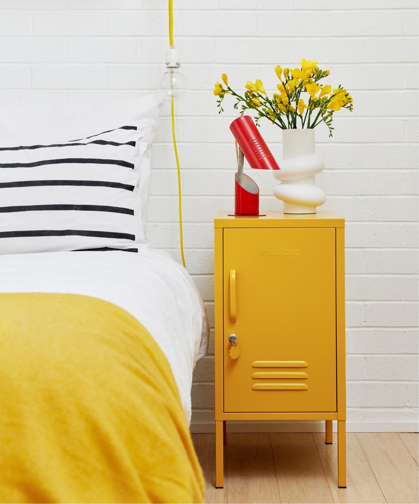 Il modello Shorty in Mustard