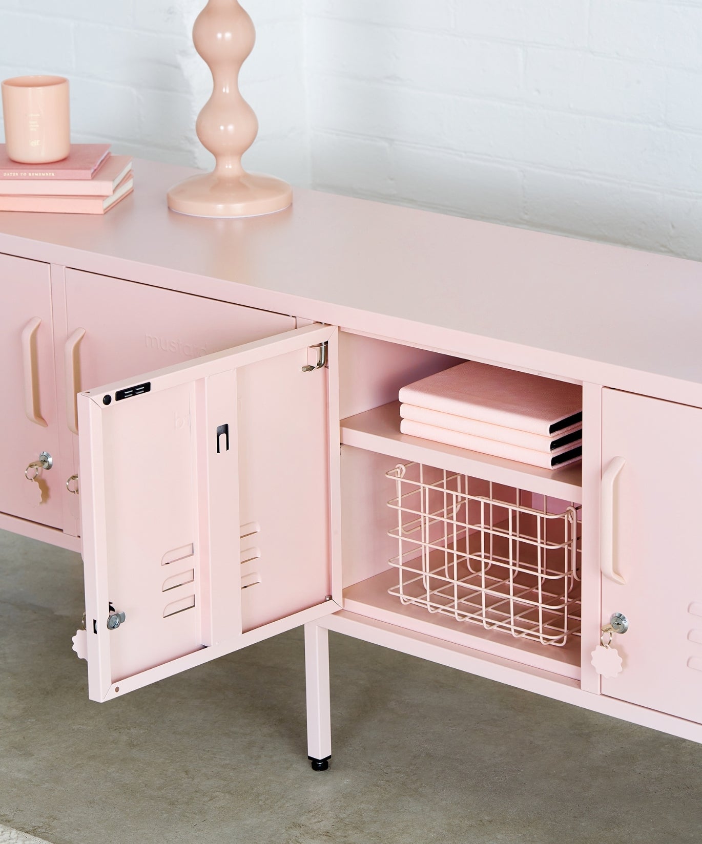 Lo Standard in Blush