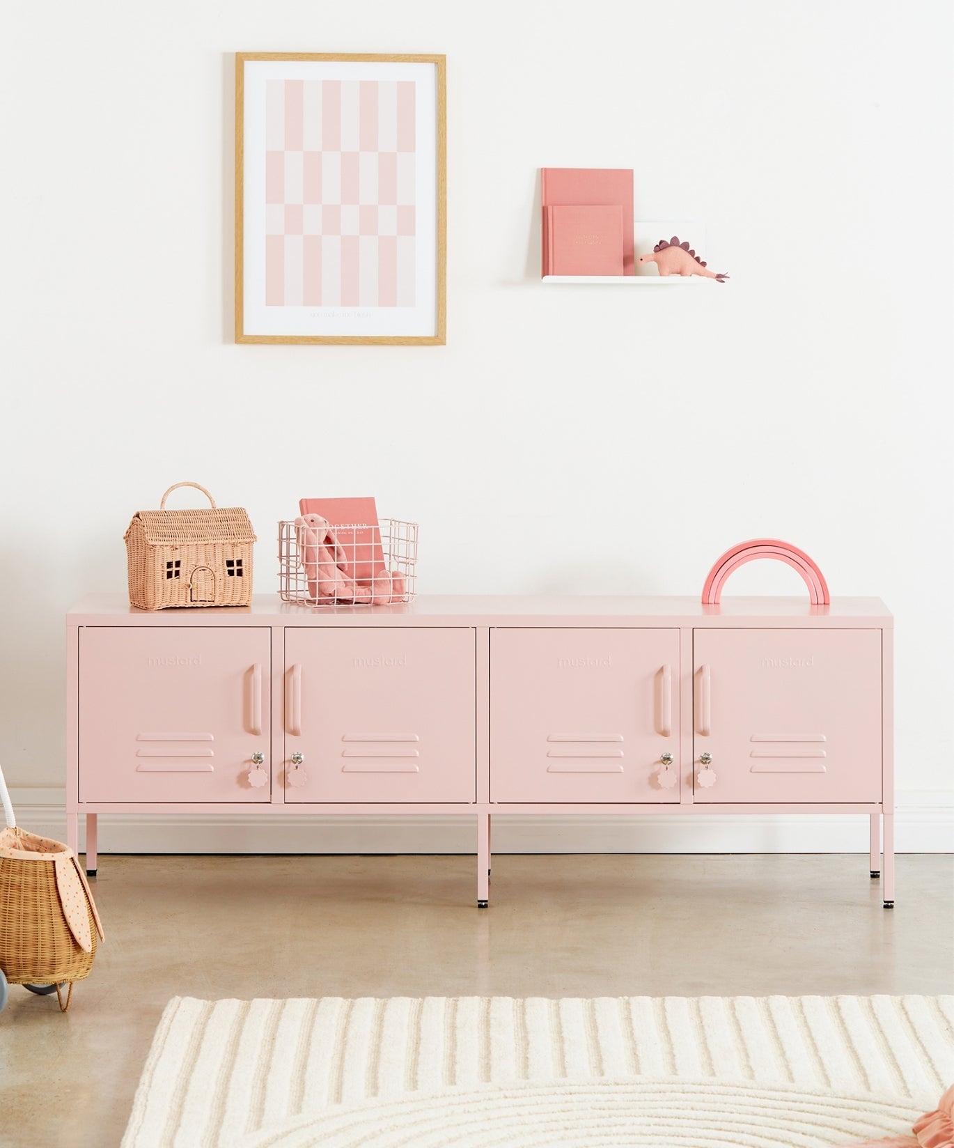 Lo Standard in Blush